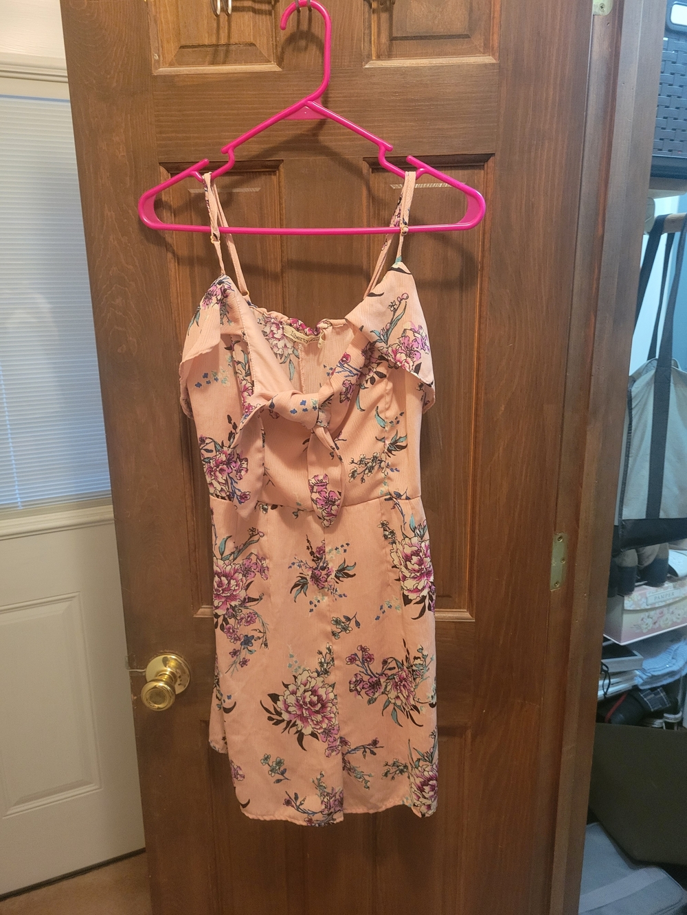 Womens Pink Floral Romper Size XL 100% Polyester